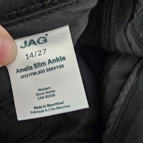 Amelia Slim Ankle Black Pull On Pants Sleek & Comfy - Picture 5 of 13